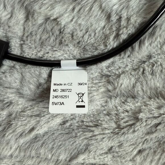 NWT Mercedes Benz Anker USB-C to HDMI Adapter - Black - Picture 4 of 4